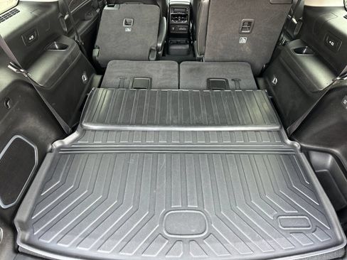 Used 2022 Jeep Grand Cherokee L Limited AWD/4WD image 15