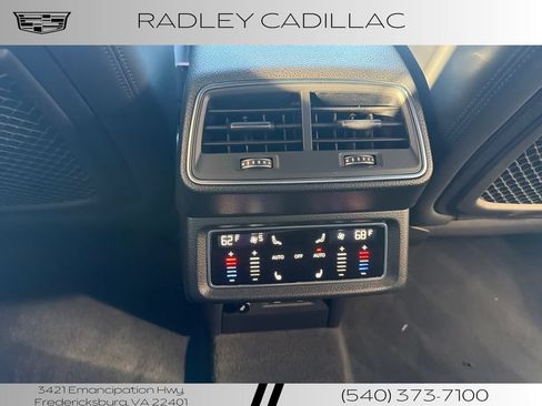 Used 2022 Audi e-tron S Prestige w/ Prestige Package AWD/4WD image 12