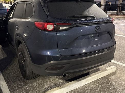 Used 2022 MAZDA CX-9 Touring image 4