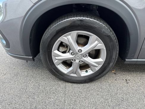 Certified 2024 Honda HR-V LX image 11
