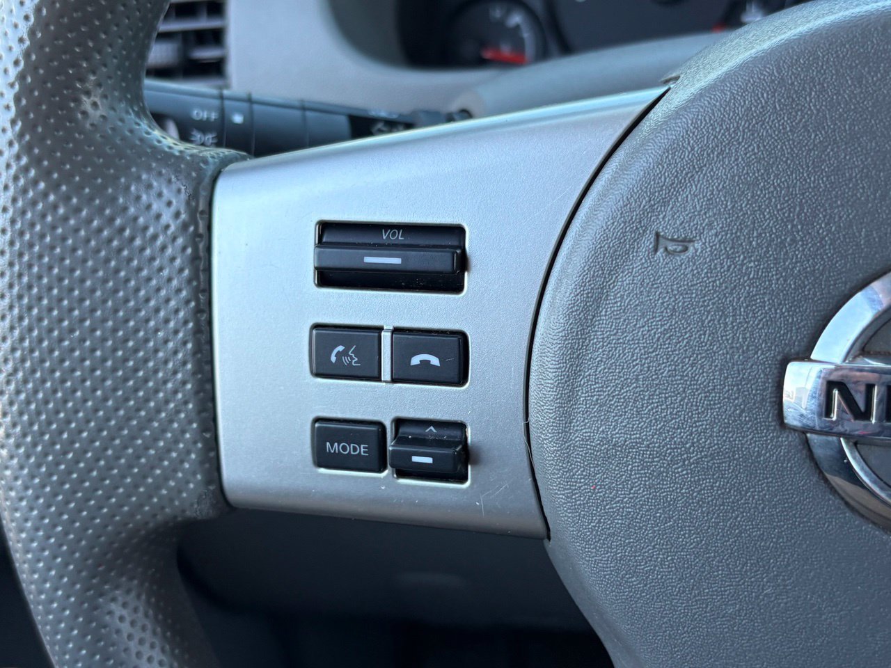 Used 2018 Nissan Frontier SV RWD image 30