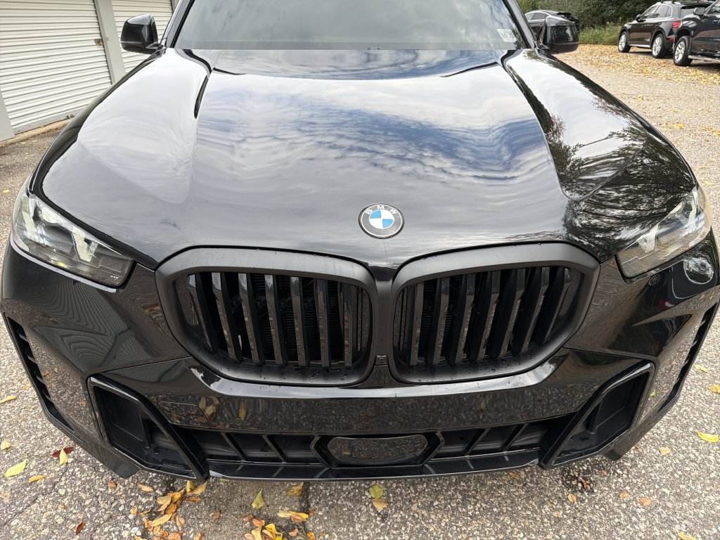Used 2024 BMW X5 xDrive40i w/ M Sport Package AWD/4WD image 10