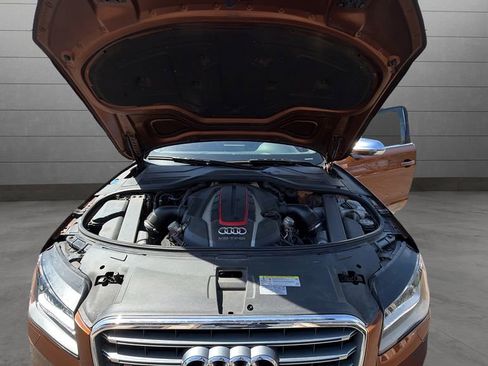 Used 2014 Audi S8 AWD/4WD image 30