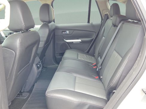 Used 2014 Ford Edge Sport w/ Driver Entry Package FWD image 12