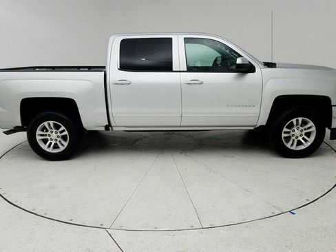 Used 2017 Chevrolet Silverado 1500 LT w/ All Star Edition RWD image 9