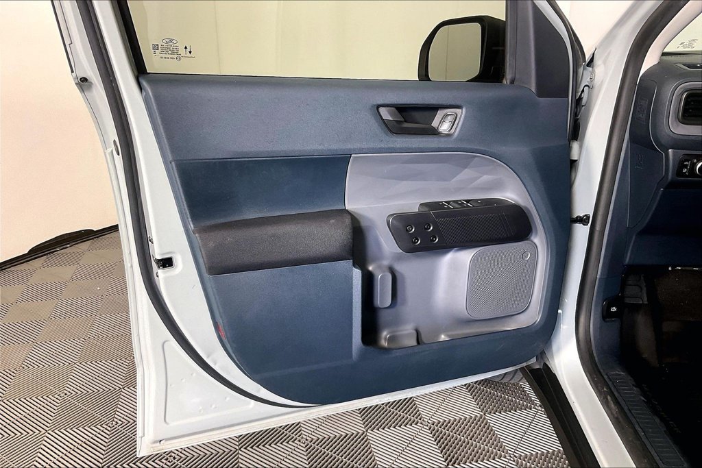 Used 2023 Ford Maverick XL FWD image 19