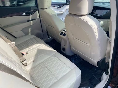 Used 2023 Buick Envision Avenir AWD/4WD image 41