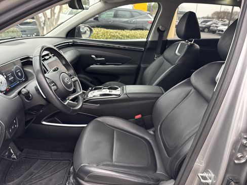 Used 2024 Hyundai Tucson Limited image 16