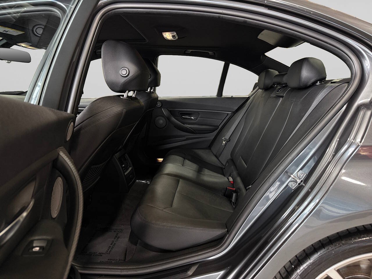 Used 2014 BMW 335i Sedan RWD image 16