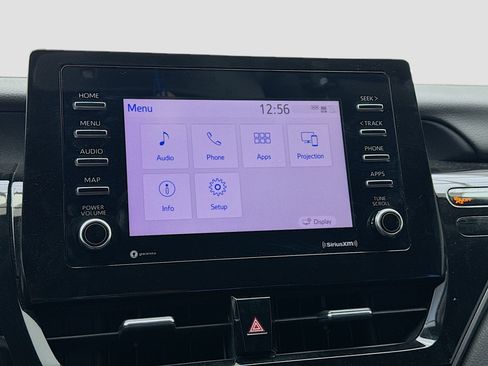 Used 2024 Toyota Camry SE w/ Convenience Package FWD image 9