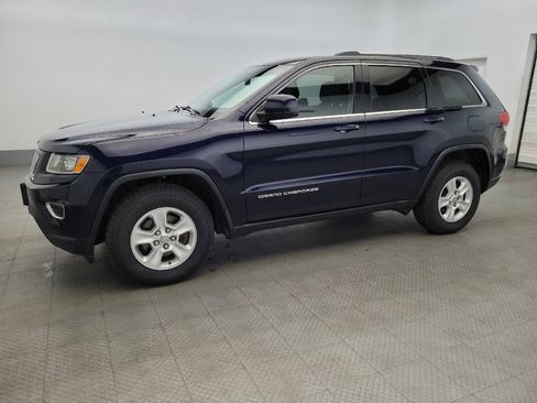 Used 2015 Jeep Grand Cherokee Laredo w/ Quick Order Package 23E image 2