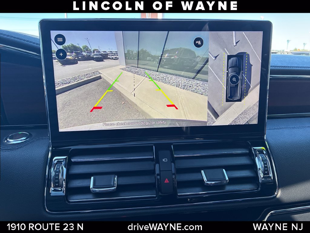 Certified 2024 Lincoln Navigator Reserve AWD/4WD image 21