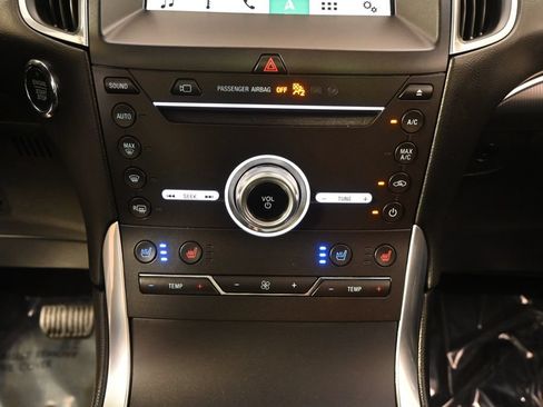 Used 2019 Ford Edge Titanium w/ Equipment Group 301A AWD/4WD image 31