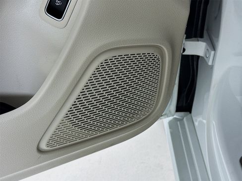 Certified 2025 Mercedes-Benz CLA 250 image 19