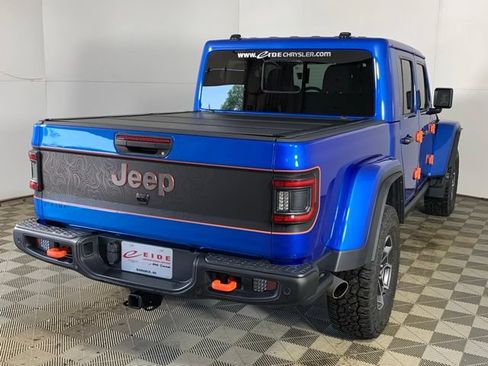 Used 2024 Jeep Gladiator Mojave AWD/4WD image 12
