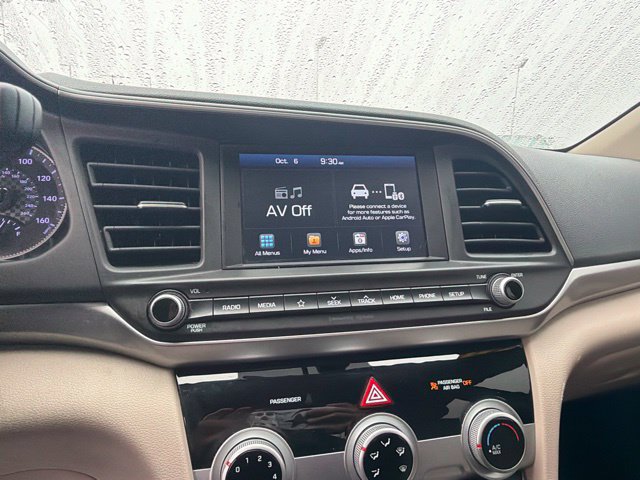 Used 2019 Hyundai Elantra SEL FWD image 26