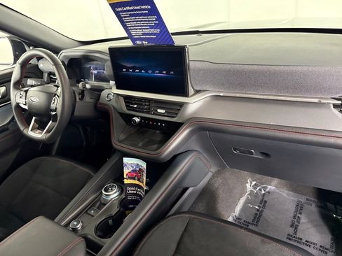 Certified 2025 Ford Explorer ST image 41
