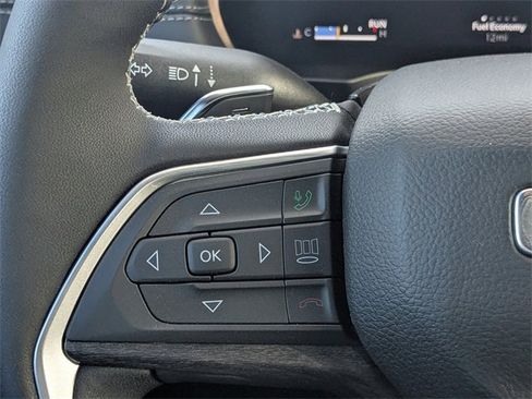 New 2026 Jeep Grand Cherokee Limited image 25