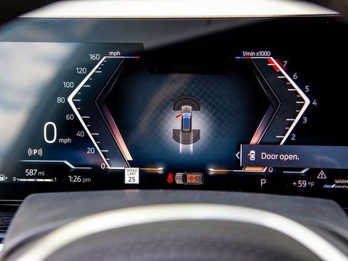 New 2026 BMW X7 xDrive40i w/ M Sport Package image 13