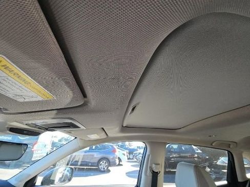 Used 2026 Honda HR-V EX-L image 9