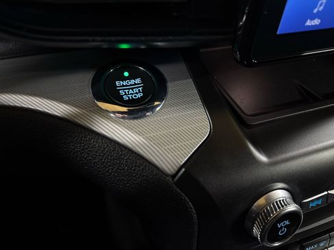 Used 2020 Ford Explorer XLT w/ Class III Trailer Tow Package image 41