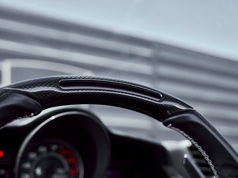 Used 2018 Ferrari 488 Spider Base image 58