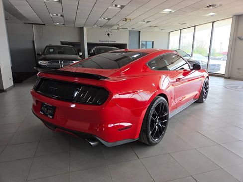 Used 2016 Ford Mustang GT Premium RWD image 8
