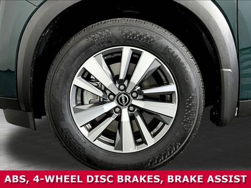 Certified 2025 Nissan Pathfinder SL FWD image 31