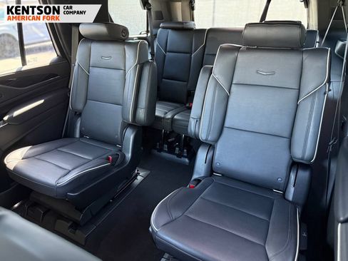 Used 2021 Cadillac Escalade Sport w/ Driver Assist Tech Package AWD/4WD image 34