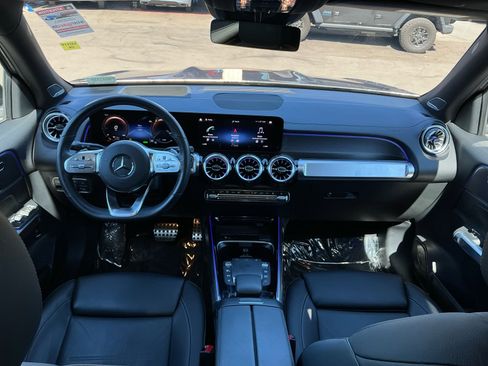 Used 2023 Mercedes-Benz EQB 350 4MATIC SUV image 18