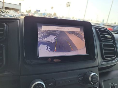 Used 2023 RAM ProMaster 2500 FWD image 10