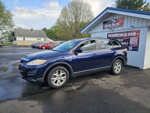 Used 2011 MAZDA CX-9 Touring w/ Moonroof & Bose Audio Pkg image 4