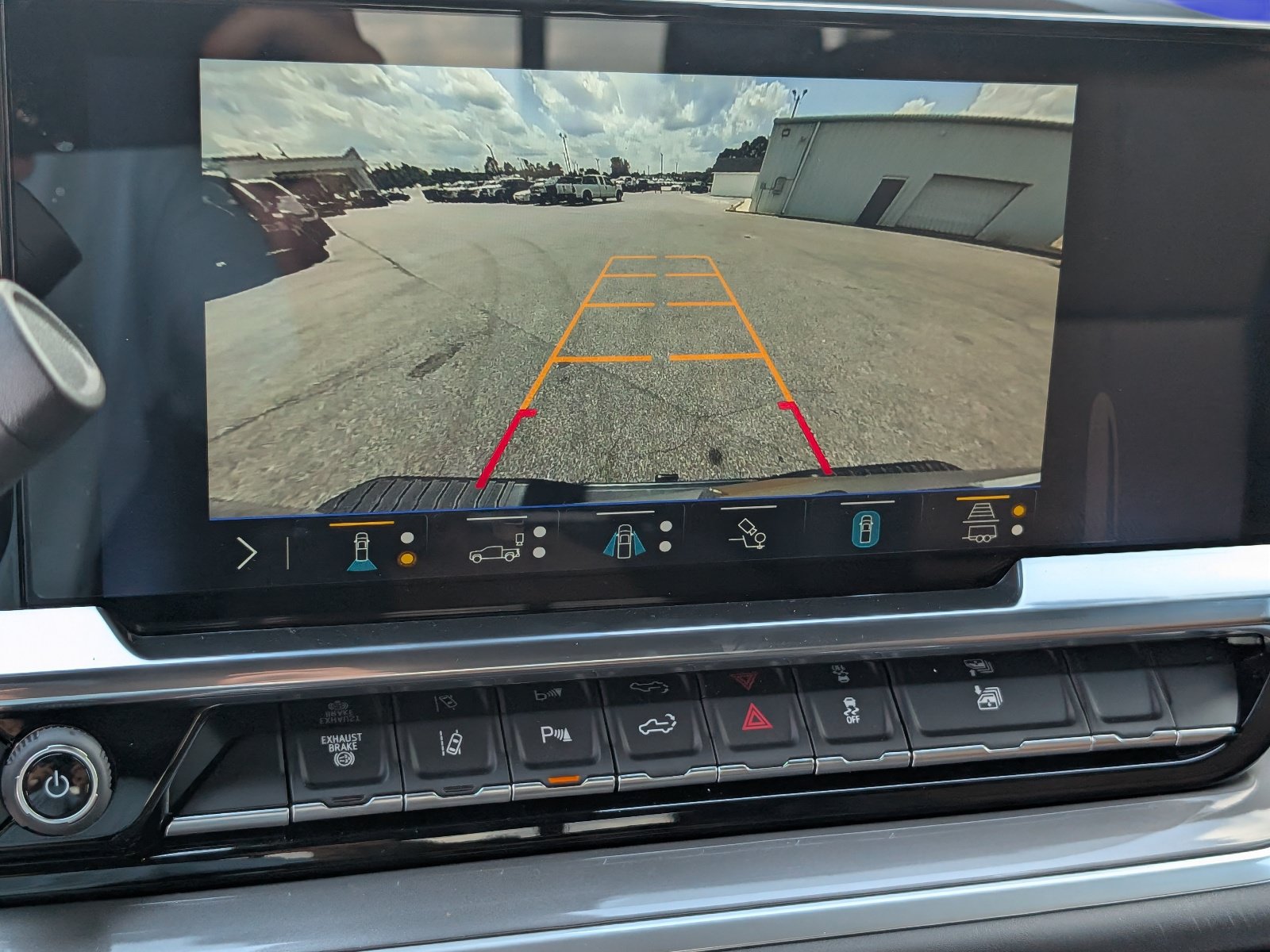 New 2026 Chevrolet Silverado 2500 High Country w/ Technology Package AWD/4WD image 27