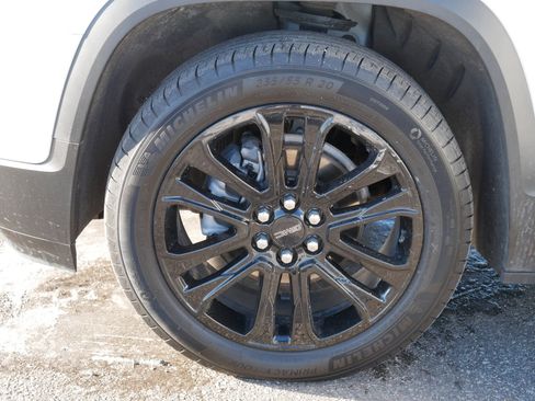 Certified 2023 GMC Acadia SLT w/ Elevation Edition image 15