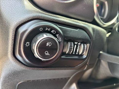 Used 2021 Jeep Gladiator Mojave w/ LED Lighting Group AWD/4WD image 47