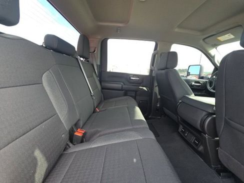 Used 2026 Chevrolet Silverado 2500 Custom w/ Custom Convenience Package image 16