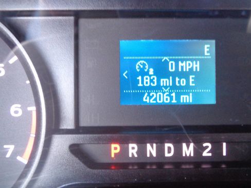 Used 2022 Ford F250 XL w/ Power Equipment Group image 49