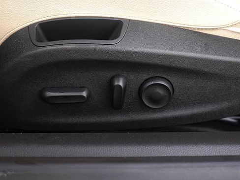 Used 2017 Buick Cascada Premium image 24