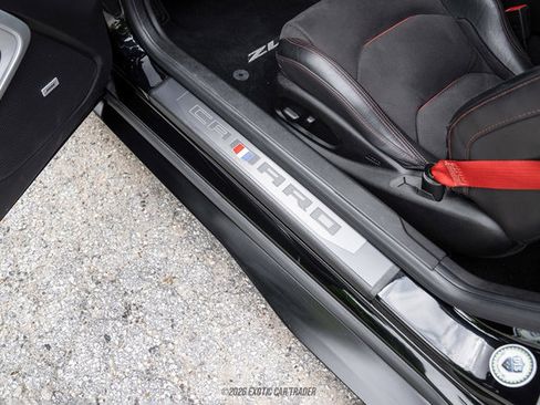 Used 2019 Chevrolet Camaro ZL1 RWD image 38