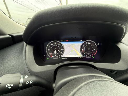 Used 2020 Jaguar XE S RWD image 19