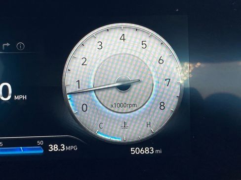 Used 2024 Hyundai Elantra SEL image 15