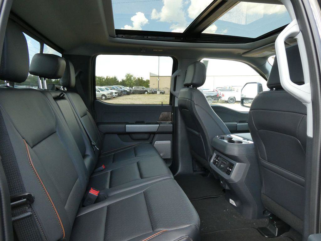 New 2027 Ford F250 Lariat AWD/4WD image 15