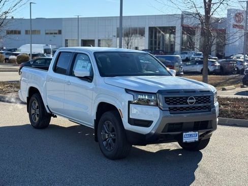 New 2026 Nissan Frontier SV w/ SV Convenience Package image 3