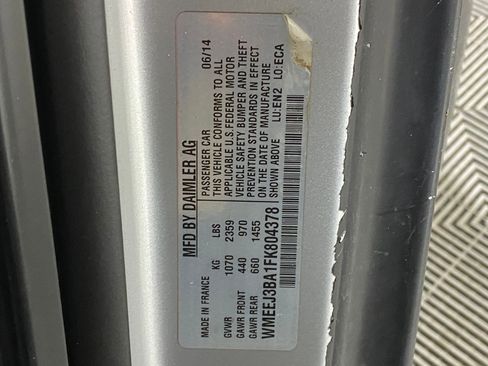 Used 2015 smart fortwo passion image 17