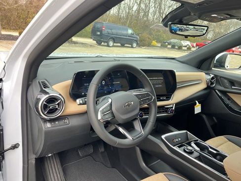 New 2026 Chevrolet Equinox ACTIV w/ Convenience Package III image 10