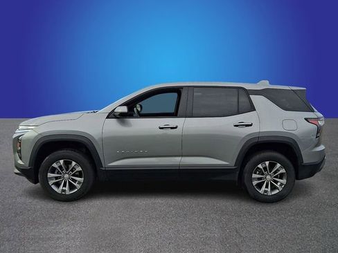 Used 2026 Chevrolet Equinox LT FWD image 7