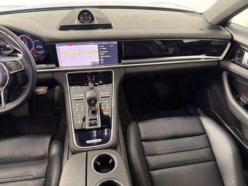 Certified 2019 Porsche Panamera image 29