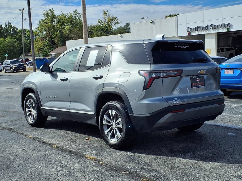 Used 2025 Chevrolet Equinox LT AWD/4WD image 6