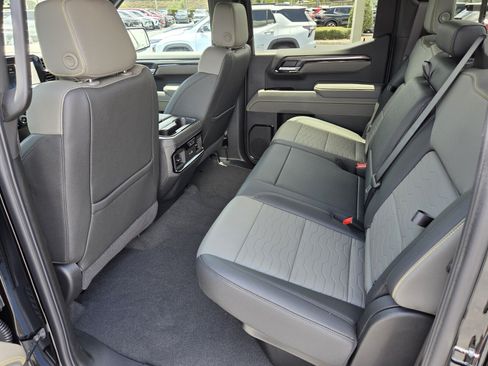 New 2026 Chevrolet Silverado 1500 ZR2 AWD/4WD image 6