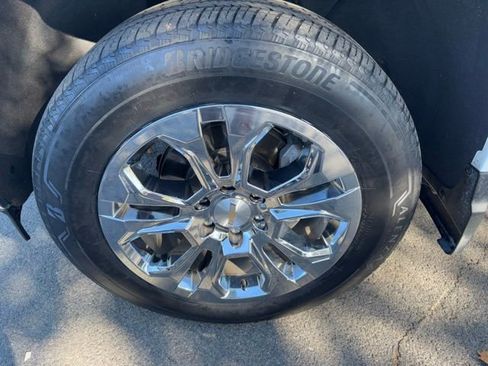 Certified 2023 Chevrolet Silverado 1500 LTZ image 32